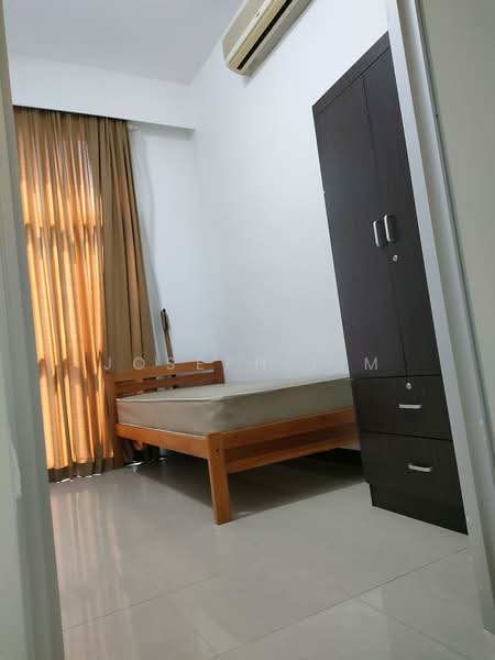 Blue Horizon, 23 West Coast Crescent, Buona Vista / West Coast / Clementi New Town, 5 Bedrooms, 1,300 sqft, Condominium For Rent, by Joseph Lim, 22799982 - PropertyGuru.com.sg
