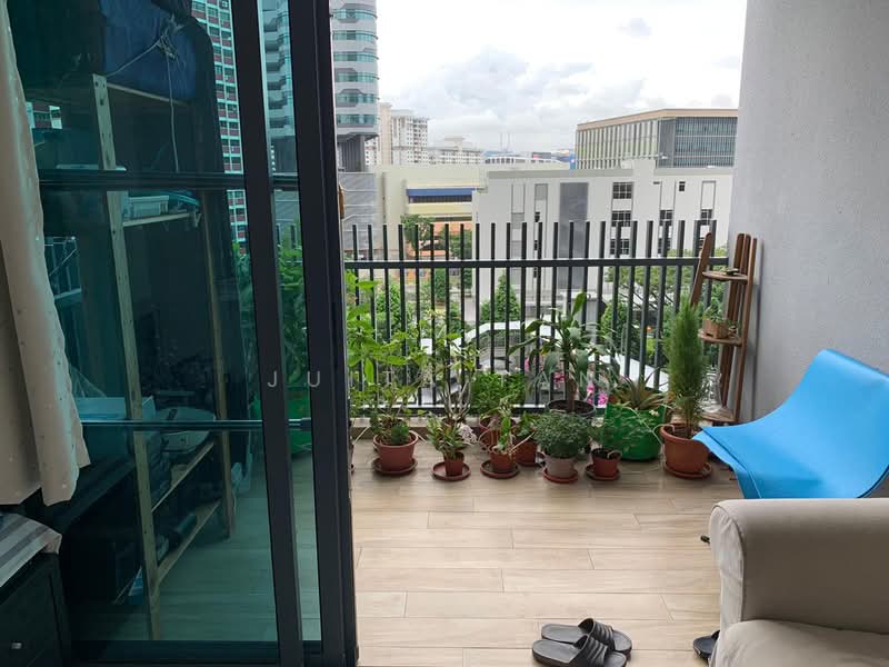 J Gateway, 2 Gateway Drive, Boon Lay / Jurong / Tuas, 1 Bedroom, 506 sqft, Condominium For Rent, by Juita Tan, 22806487 - PropertyGuru.com.sg