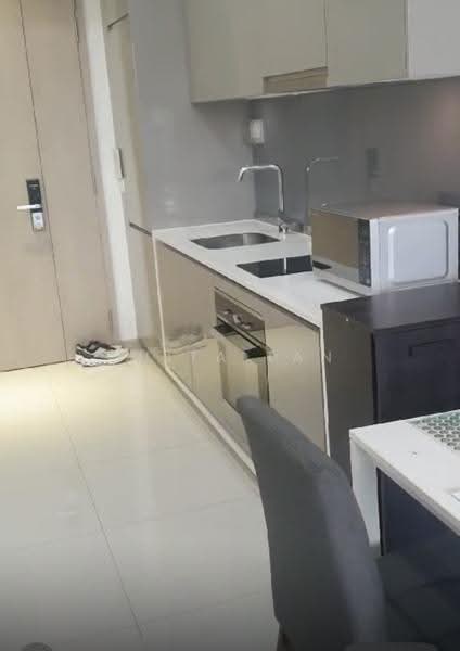 J Gateway, 2 Gateway Drive, Boon Lay / Jurong / Tuas, 1 Bedroom, 506 sqft, Condominium For Rent, by Juita Tan, 22806487 - Kitchen - PropertyGuru.com.sg