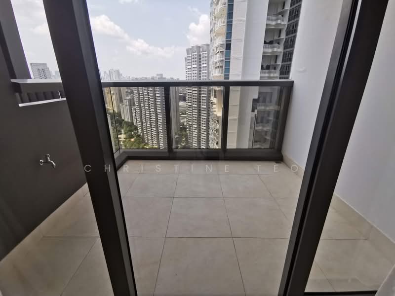 Commonwealth Towers, 230 Commonwealth Avenue, 2 Bedrooms, 753 sqft, Condominium For Rent, by Christine Teo, 22824791 - PropertyGuru.com.sg