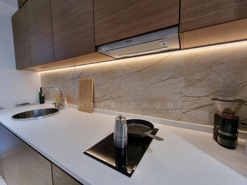 Queens Peak, Dundee Road, Alexandra / Commonwealth, 2 Bedrooms, 775 sqft, Condominium For Rent, by Chris Choo, 22824900 - Lots of work top for your gastronomic escapade - PropertyGuru.com.sg