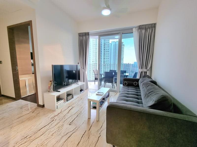 Queens Peak, Dundee Road, Alexandra / Commonwealth, 2 Bedrooms, 775 sqft, Condominium For Rent, by Chris Choo, 22824900 - PropertyGuru.com.sg