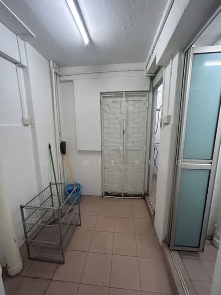 1 Beach Road, 1 Beach Road, 1 Bedroom, 500 sqft, HDB Flat For Rent, by Lee Wee Peng, 22835753 - PropertyGuru.com.sg