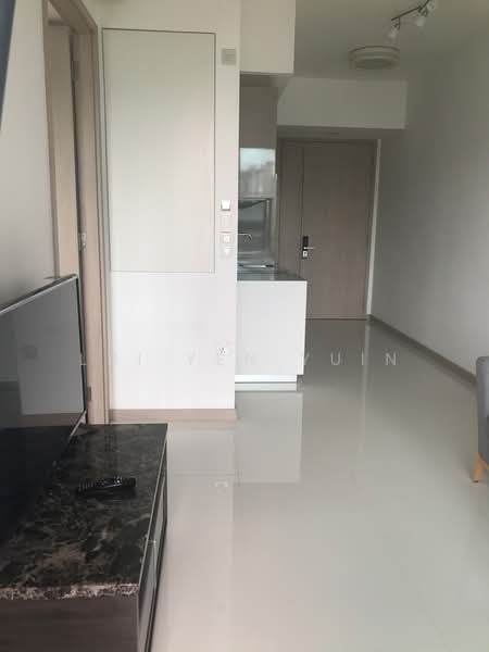 J Gateway, 2 Gateway Drive, 1 Bedroom, 474 sqft, Condominium For Rent, by Lui Yen Yuin, 22836692 - PropertyGuru.com.sg