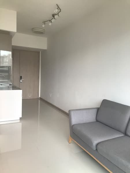 J Gateway, 2 Gateway Drive, 1 Bedroom, 474 sqft, Condominium For Rent, by Lui Yen Yuin, 22836692 - PropertyGuru.com.sg