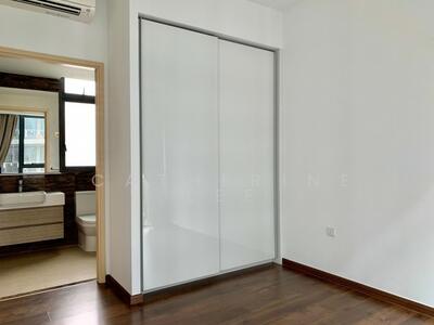 For Rent - The Luxurie