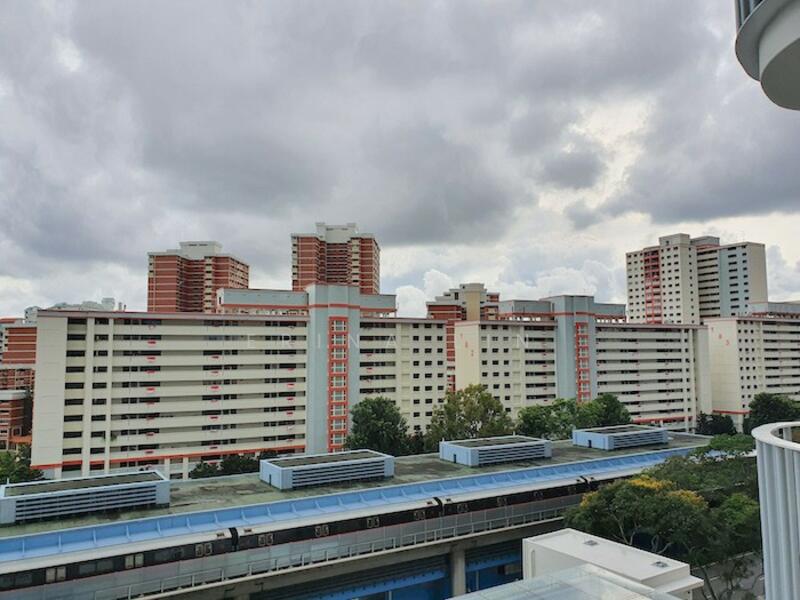 Queens Peak, 1 Dundee Road, 1 Bedroom, 430 sqft, Condominium For Rent, by Erina Lin, 22845518 - PropertyGuru.com.sg