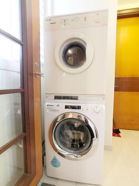 Cuscaden Residences, 26 Cuscaden Road, Tanglin / Holland / Bukit Timah, 3 Bedrooms, 1,453 sqft, Condominium For Rent, by Wong Kai Sun 黄开山, 22847036 - Yard Area - PropertyGuru.com.sg