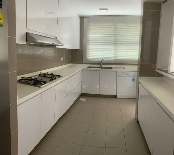 Sommerville Park, 93 Farrer Drive, 4 Bedrooms, 4,198 sqft, Condominium For Rent, by Peter Koh, 22855462 - PropertyGuru.com.sg