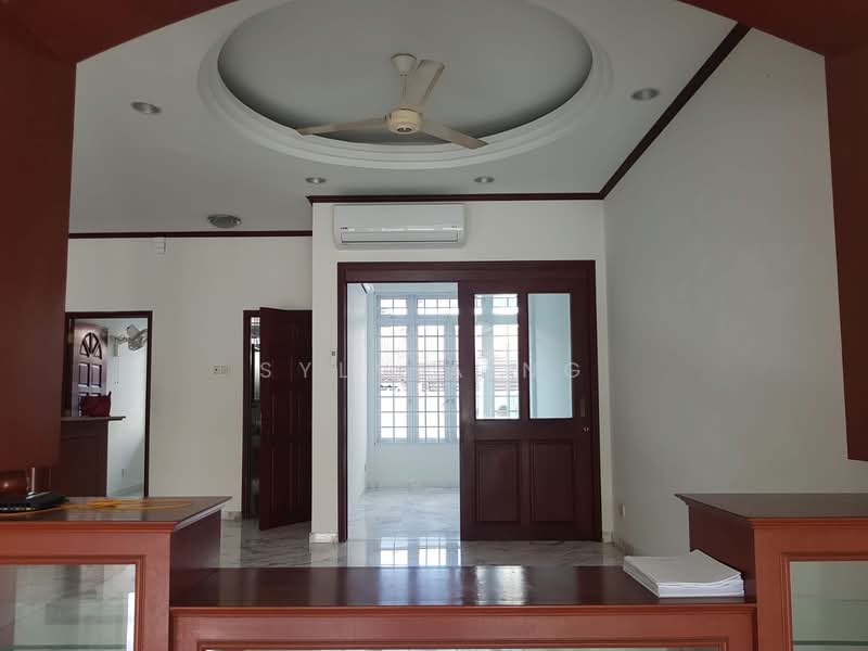 Serangoon Garden Estate, 3 Serangoon Garden Way, 7 Bedrooms, 2,800 sqft, Corner Terrace For Rent, by Sylvia Ng, 22857076 - PropertyGuru.com.sg