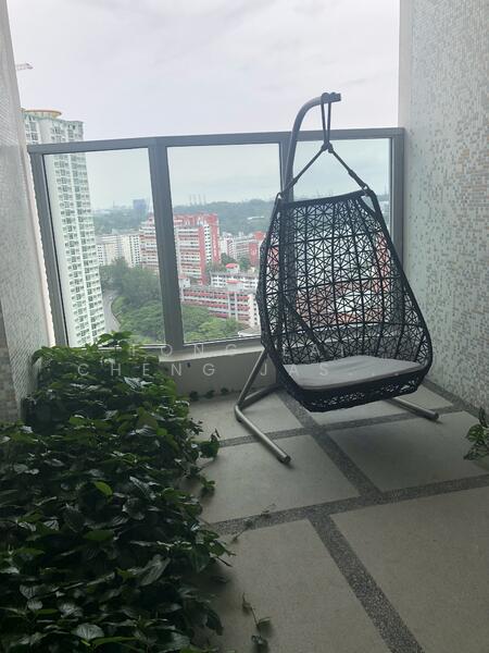 For Rent - Queens Peak