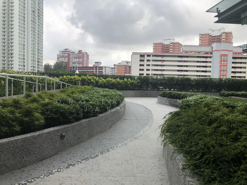 For Rent - Queens Peak