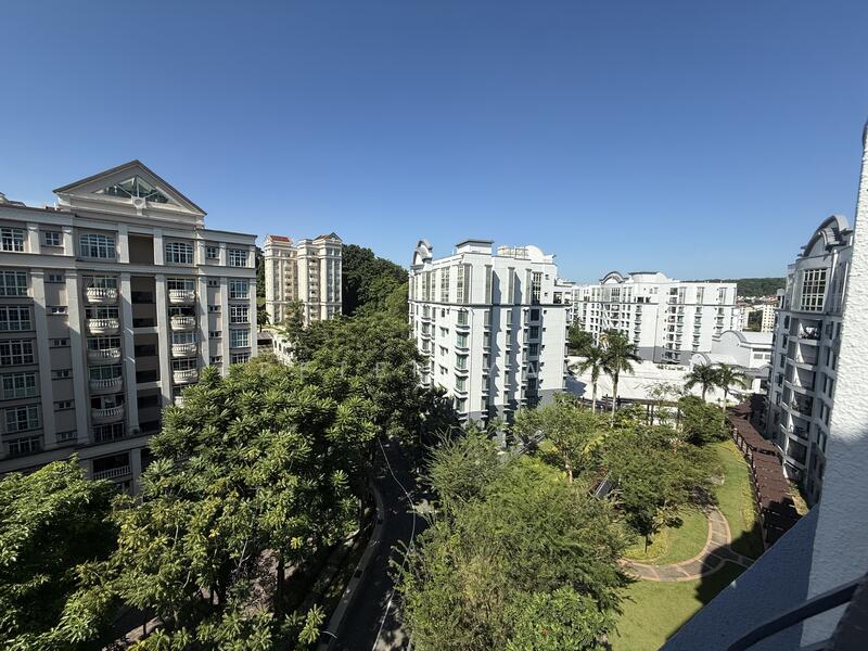 For Rent - Parc Palais
