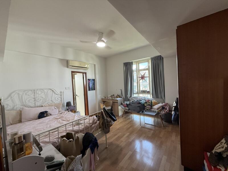 For Rent - Parc Palais