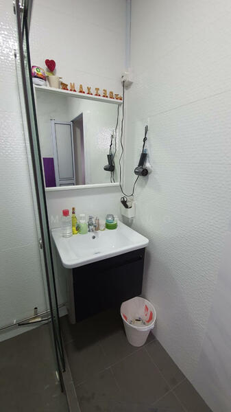 131 Cashew Road, 131 Cashew Road, Dairy Farm / Bukit Panjang / Choa Chu Kang, 2 Bedrooms, 786 sqft, HDB Flat For Rent, by MJ Zhuo, 22887852 - PropertyGuru.com.sg