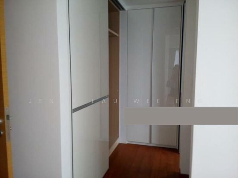 walk in closet