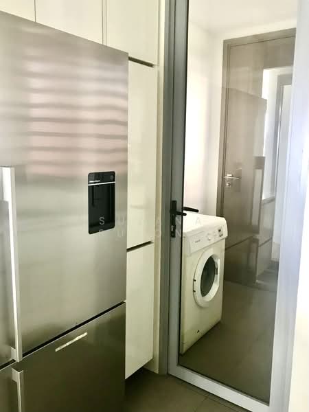 Starlight Suites, 11 River Valley Close, Orchard / Holland (D09-10), Orchard / River Valley, 2 Bedrooms, 850 sqft, Condominium For Rent, by Suzana Sulong, 22892862 - Separate utility area - PropertyGuru.com.sg