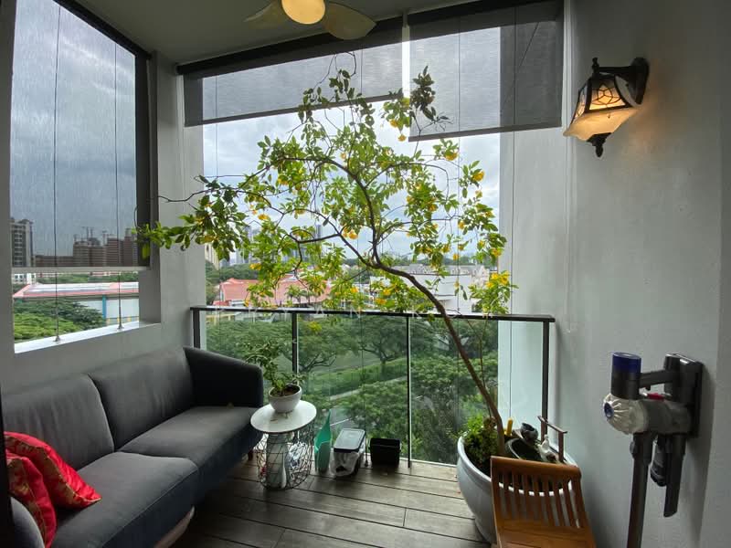 The Crest, 105 Prince Charles Crescent, 1 Bedroom, 635 sqft, Condominium For Rent, by Bryan Koh, 22892909 - PropertyGuru.com.sg