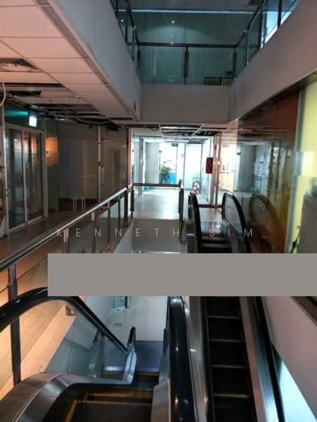 North Bridge Centre, 420 North Bridge Road, 743 sqft, Office For Rent, by Kenneth Sim, 22906647 - Escalator access for level 2 and 3 besides 4 lifts - CommercialGuru.com.sg
