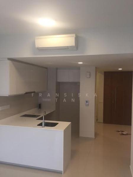 Bedok Residences, 24 Bedok North Drive, Bedok / Upper East Coast, 2 Bedrooms, 883 sqft, Condominium For Sale, by Fransiska Tan, 22919805 - Kitchen - PropertyGuru.com.sg