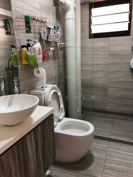 684B Jurong West Street 64 HDB Flat For Sale at S$ 618,000 | PropertyGuru Singapore