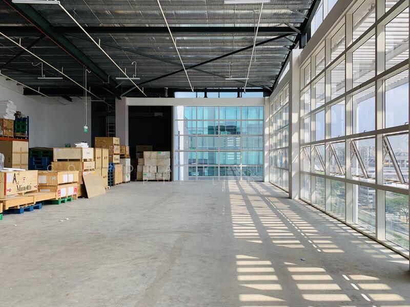 NEW FACELIFT. 1 Min’s walk Tai Seng MRT, F&B, Mall. For most Operations, Showcase, Size:7800, 18k ~30000+ sqft CONTACT: 65-96881177, 6,000 sqft, Factory / Workshop (B2) For Rent, by KOH HOONG TSE (ADRIAN), 22930394 - Extra High Ceiling up to 6 meter: 14,000 sqft. Various sizes available - CommercialGuru.com.sg