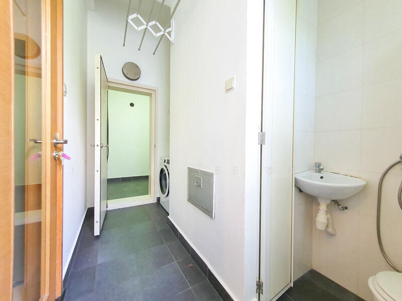 Yard Area with Bomb Shelter