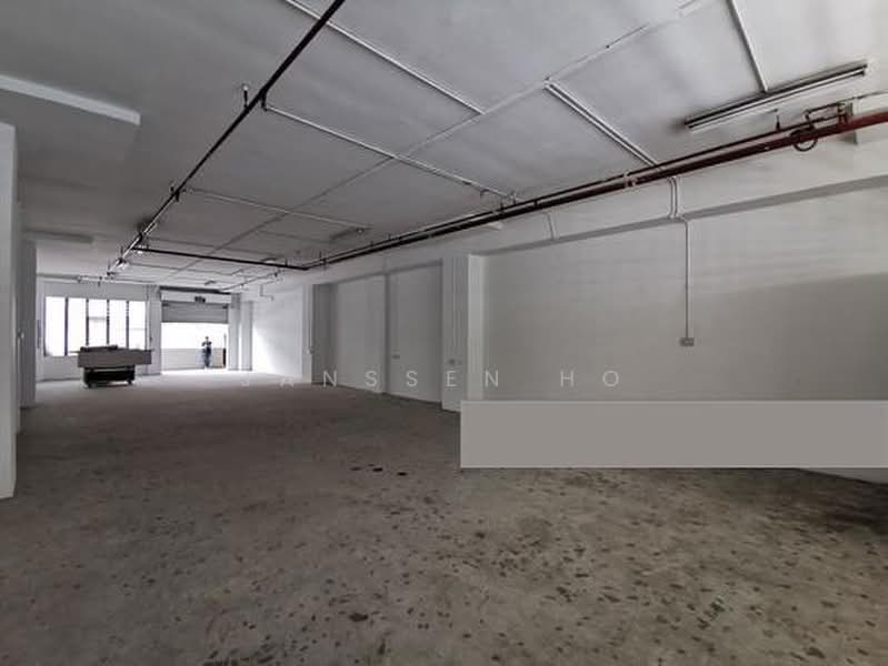 Shun Li Industrial Complex, 705 Sims Drive, 1,658 sqft, Light Industrial (B1) For Rent, by Janssen Ho, 22937218 - CommercialGuru.com.sg