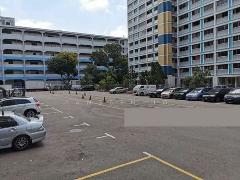 Shun Li Industrial Complex, 705 Sims Drive, 1,716 sqft, Light Industrial (B1) For Rent, by Janssen Ho, 22940280 - CommercialGuru.com.sg