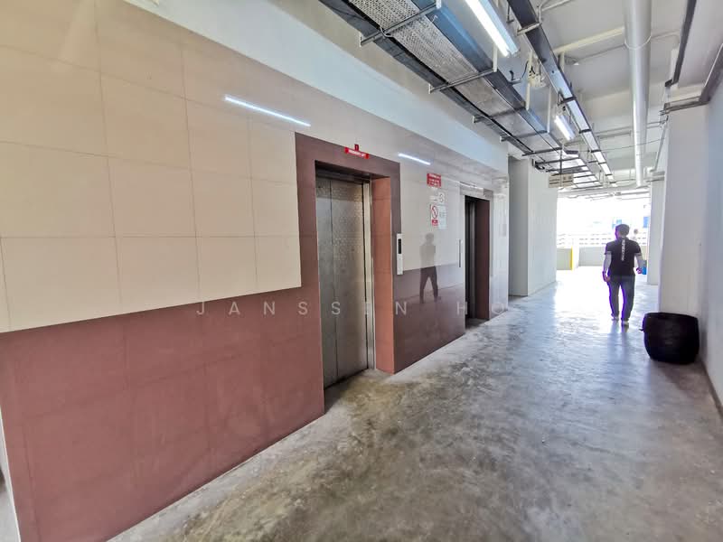 Shun Li Industrial Complex, 705 Sims Drive, 1,716 sqft, Light Industrial (B1) For Rent, by Janssen Ho, 22940280 - CommercialGuru.com.sg