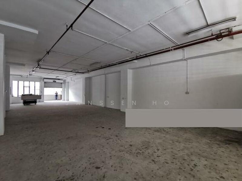 Shun Li Industrial Complex, 705 Sims Drive, 1,658 sqft, Light Industrial (B1) For Rent, by Janssen Ho, 22946181 - CommercialGuru.com.sg