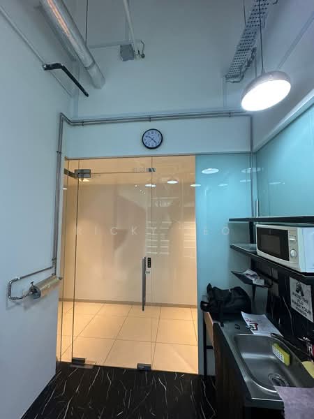 Oxley Tower, 138 Robinson Road, 183 sqft, Mall Shop For Sale, by Ricky Teo, 22954402 - CommercialGuru.com.sg