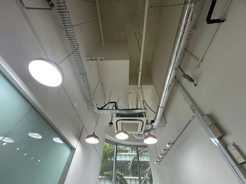 Oxley Tower, 138 Robinson Road, 183 sqft, Mall Shop For Sale, by Ricky Teo, 22954402 - CommercialGuru.com.sg