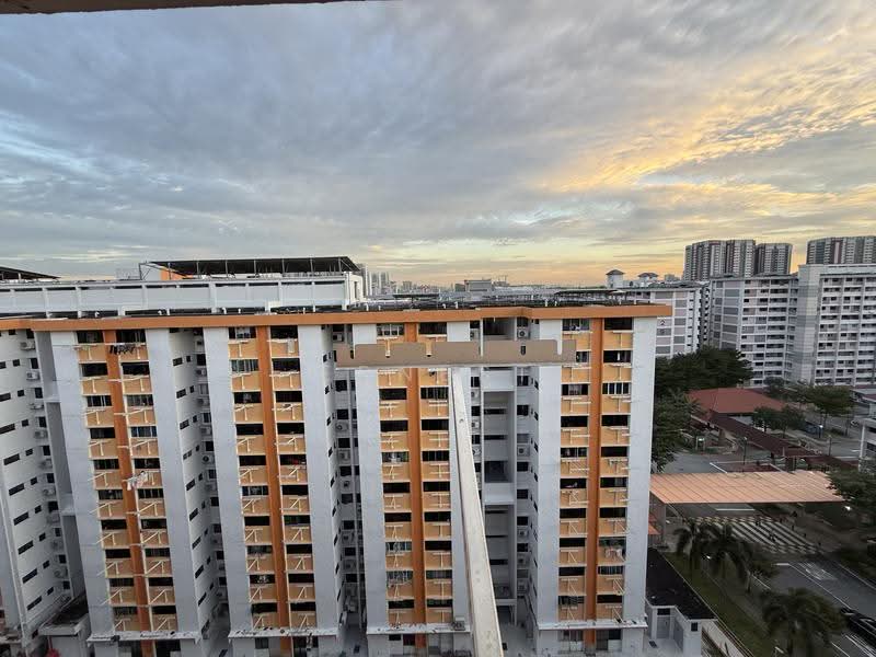 127 Ang Mo Kio Avenue 3, 127 Ang Mo Kio Avenue 3, Ang Mo Kio / Bishan / Thomson, 2 Bedrooms, 721 sqft, HDB Flat For Rent, by Ernest Phua, 22959042 - Exterior - PropertyGuru.com.sg