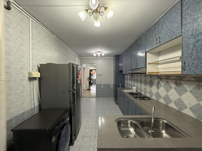 127 Ang Mo Kio Avenue 3, 127 Ang Mo Kio Avenue 3, Ang Mo Kio / Bishan / Thomson, 2 Bedrooms, 721 sqft, HDB Flat For Rent, by Ernest Phua, 22959042 - Kitchen - PropertyGuru.com.sg