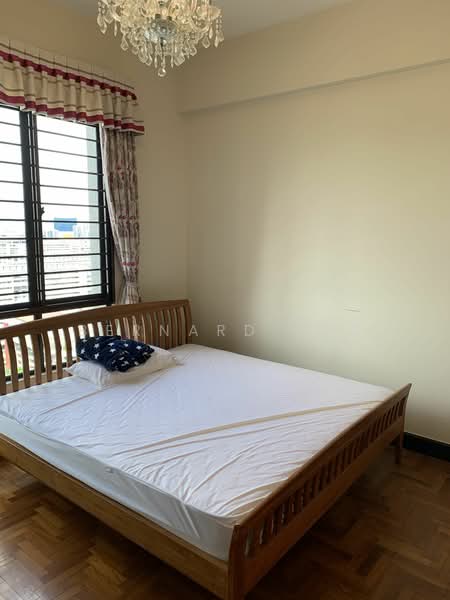 Regent Heights, 52 Bukit Batok East Avenue 5, 2 Bedrooms, 1,023 sqft, Condominium For Rent, by Bernard Teo, 22960039 - PropertyGuru.com.sg