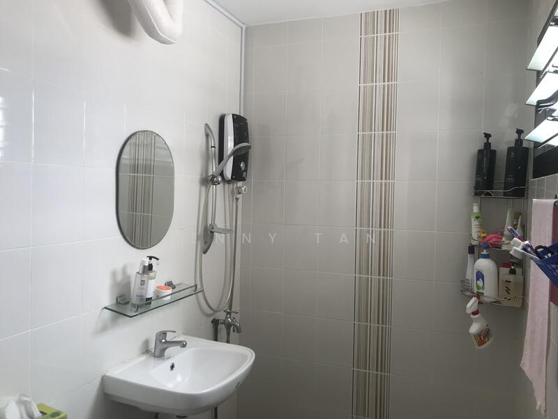 159 Bedok South Avenue 3, 159 Bedok South Avenue 3, 3 Bedrooms, 1,130 sqft, HDB Flat For Rent, by Kenny Tan, 22961168 - PropertyGuru.com.sg