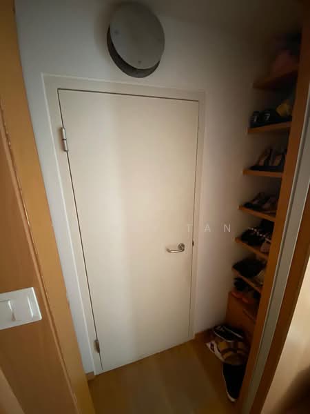 The Pier at Robertson, 80 Mohamed Sultan Road, 2 Bedrooms, 1,109 sqft, Apartment For Rent, by Nancy Tan, 22964393 - Home shelter & walk in Shoe cabinet - PropertyGuru.com.sg