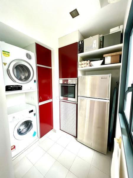 The Pier at Robertson, 80 Mohamed Sultan Road, 2 Bedrooms, 1,109 sqft, Apartment For Rent, by Nancy Tan, 22964393 - Lots of storage space - PropertyGuru.com.sg