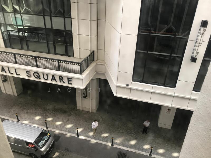 Peninsula Plaza, 111 North Bridge Road, 334 sqft, Mall Shop For Sale, by Jagjot Singh, 22965505 - CommercialGuru.com.sg