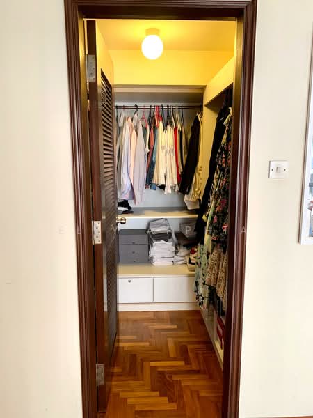 UE Square, 205 River Valley Road, 4 Bedrooms, 2,207 sqft, Apartment For Rent, by Elly Apphia, 22969891 - PropertyGuru.com.sg