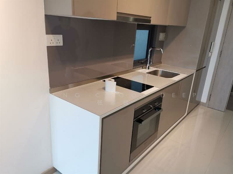 J Gateway, 2 Gateway Drive, 1 Bedroom, 474 sqft, Condominium For Rent, by Cheng Chooi Deep, 22971305 - PropertyGuru.com.sg