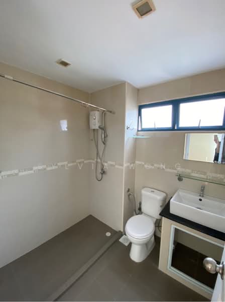 Palm Lodge, 6 Lorong 37 Geylang, 4 Bedrooms, 1,528 sqft, Condominium For Rent, by Sylvia Wong, 22973115 - PropertyGuru.com.sg