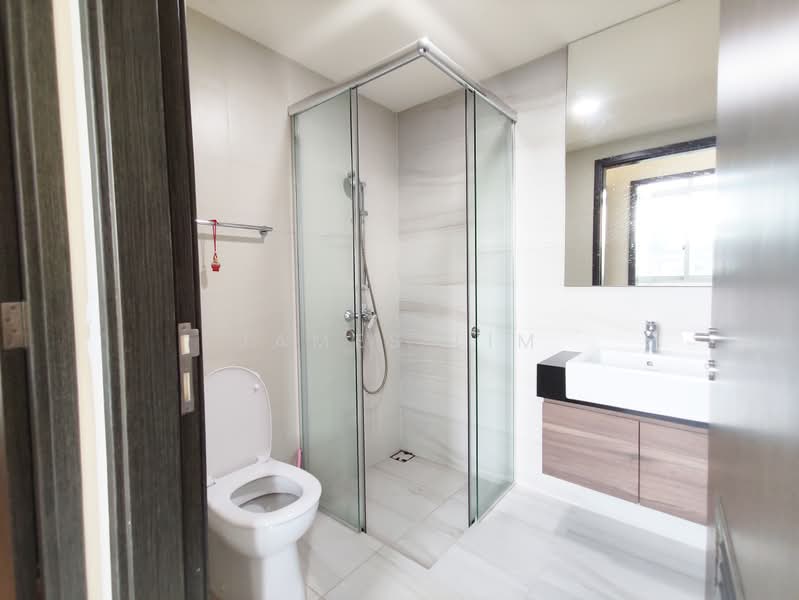 Jade Residences, 1 Lew Lian Vale, 4 Bedrooms, 1,270 sqft, Condominium For Rent, by James Lim, 22974437 - PropertyGuru.com.sg
