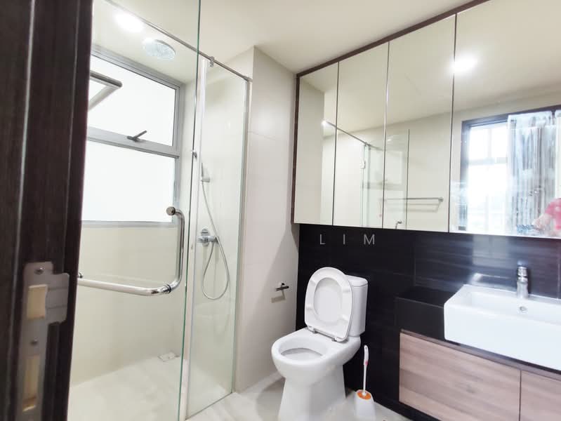 Jade Residences, 1 Lew Lian Vale, 4 Bedrooms, 1,270 sqft, Condominium For Rent, by James Lim, 22974437 - PropertyGuru.com.sg