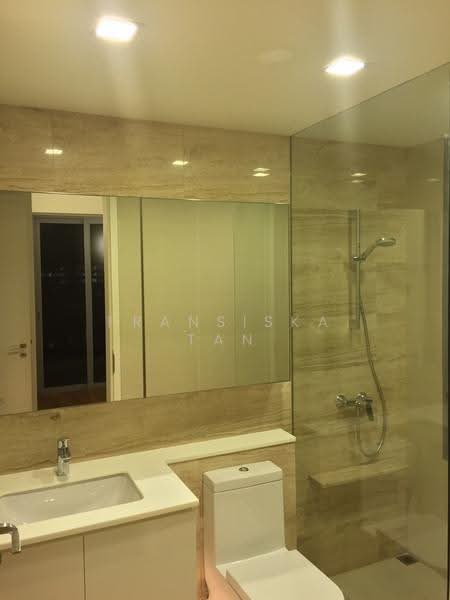 Bedok Residences, 24 Bedok North Drive, Bedok / Upper East Coast, 3 Bedrooms, 1,206 sqft, Condominium For Sale, by Fransiska Tan, 22976306 - Bathroom - PropertyGuru.com.sg