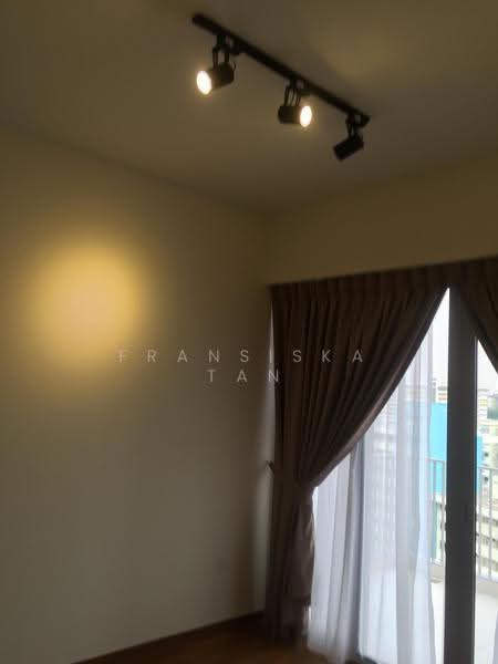 Bedok Residences, 24 Bedok North Drive, Bedok / Upper East Coast, 3 Bedrooms, 1,206 sqft, Condominium For Sale, by Fransiska Tan, 22976306 - Interior - PropertyGuru.com.sg