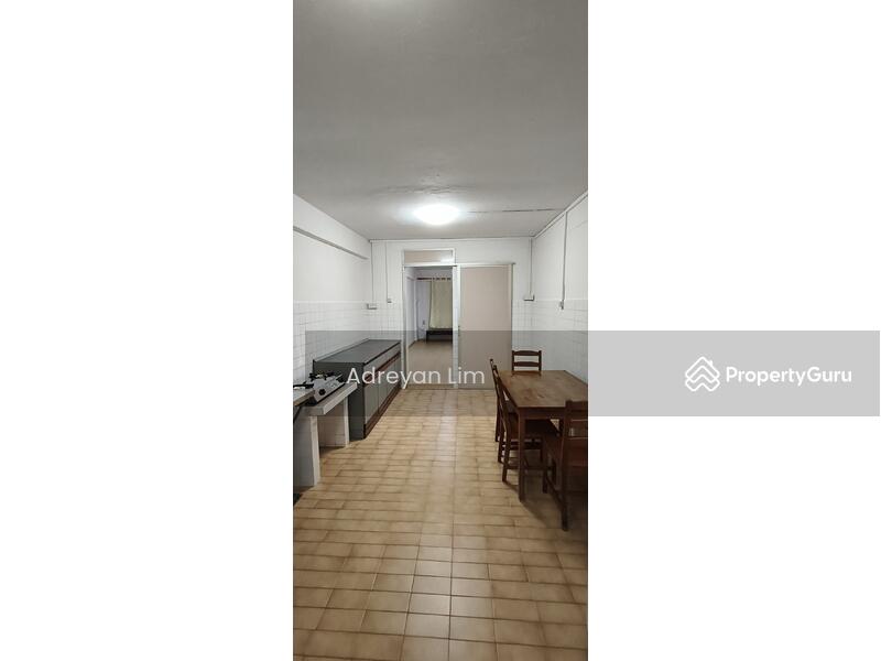 For Rent - 109 Clementi Street 11