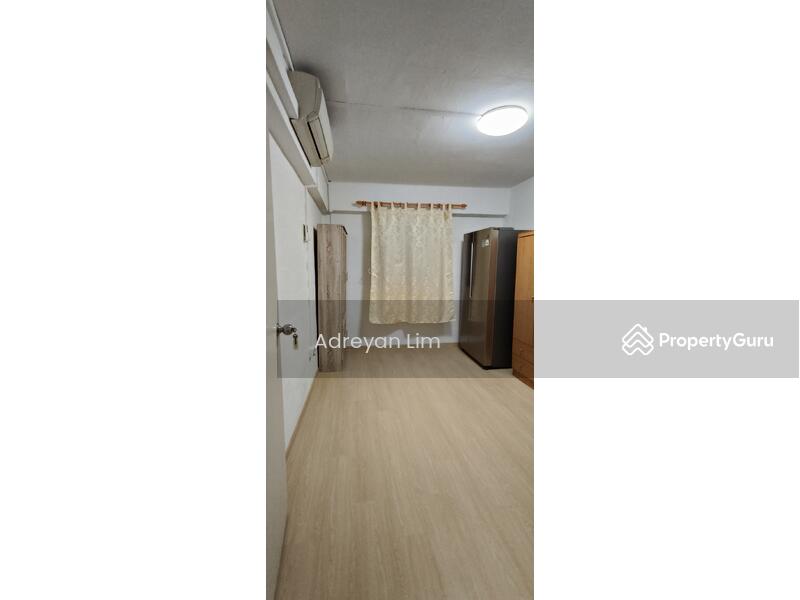 For Rent - 109 Clementi Street 11