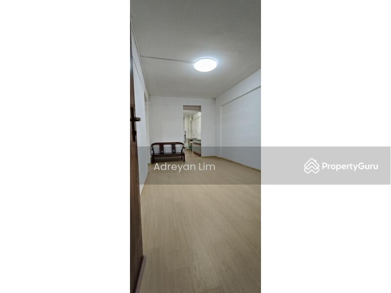 For Rent - 109 Clementi Street 11